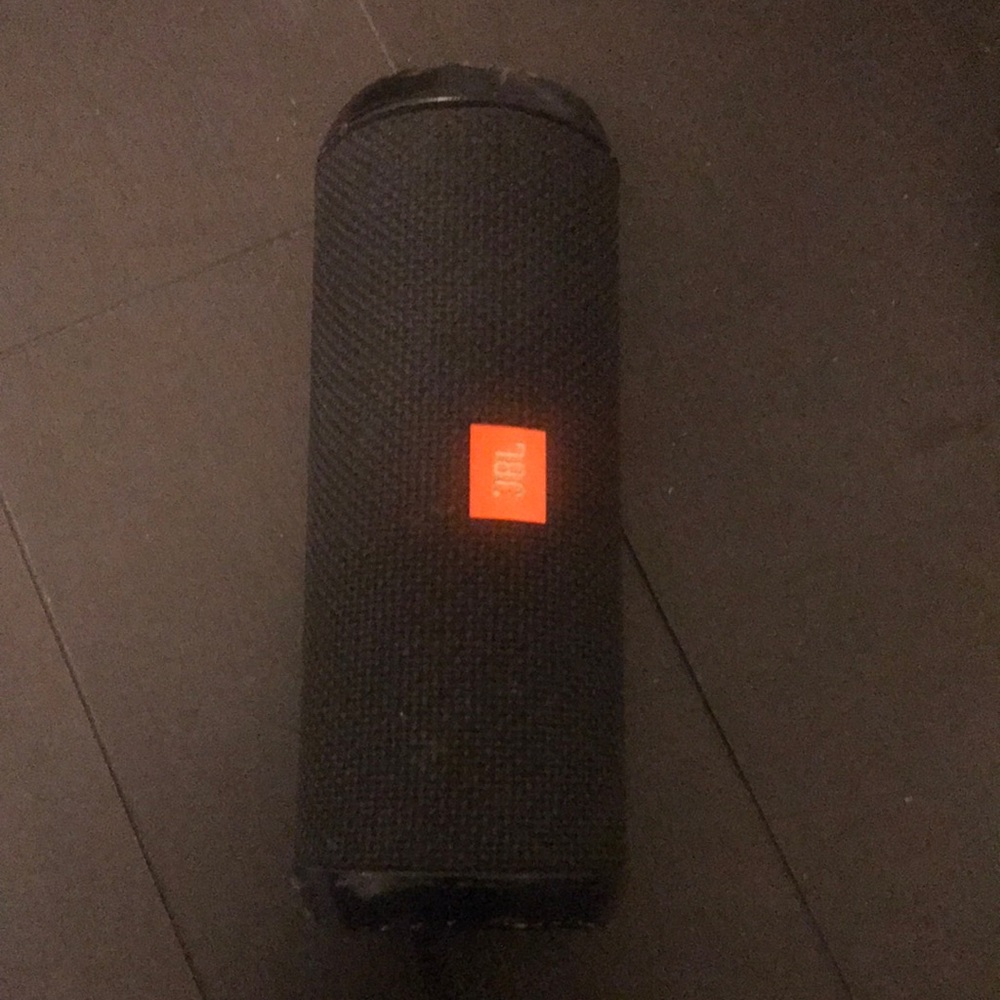 JBL Speaker